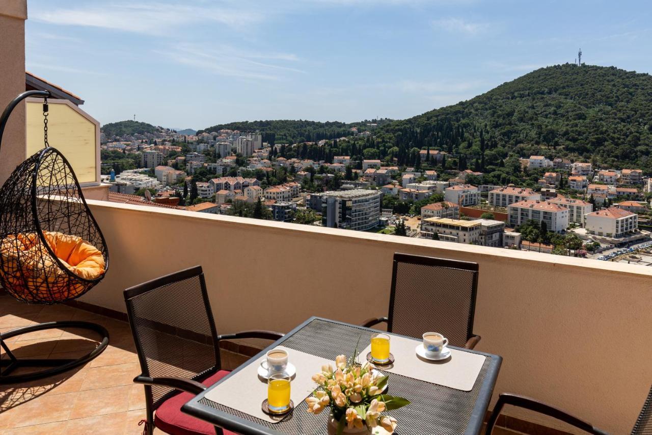 Sensational View Apartment *